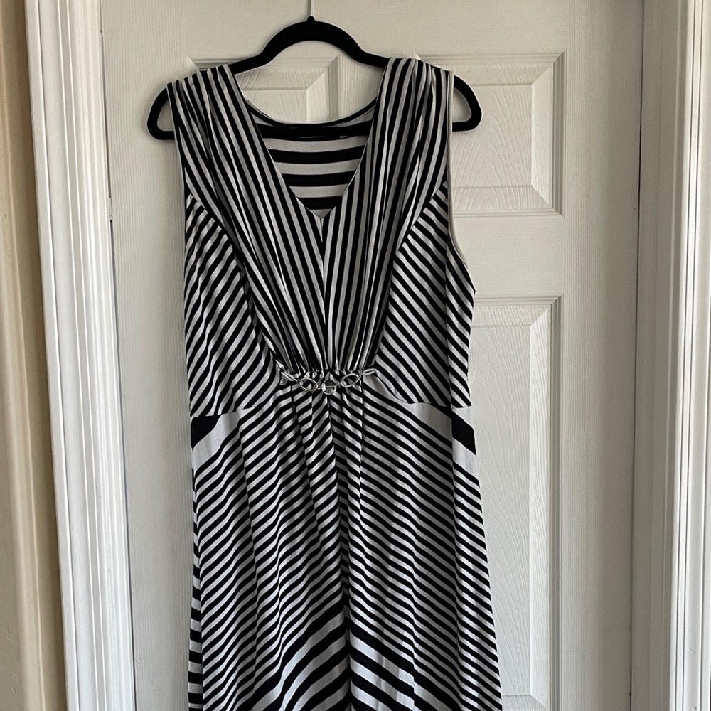 NY Collection Black and White Striped Midi Dress